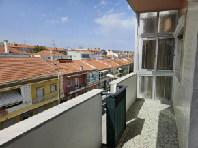 Light Spacious Almada Apartment